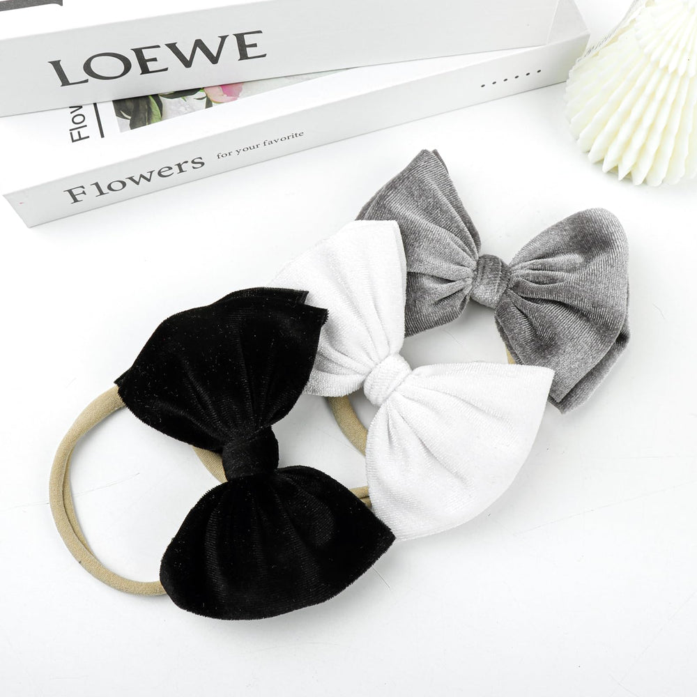 YanJie headband that stretches to fifteen inches for versatile ages