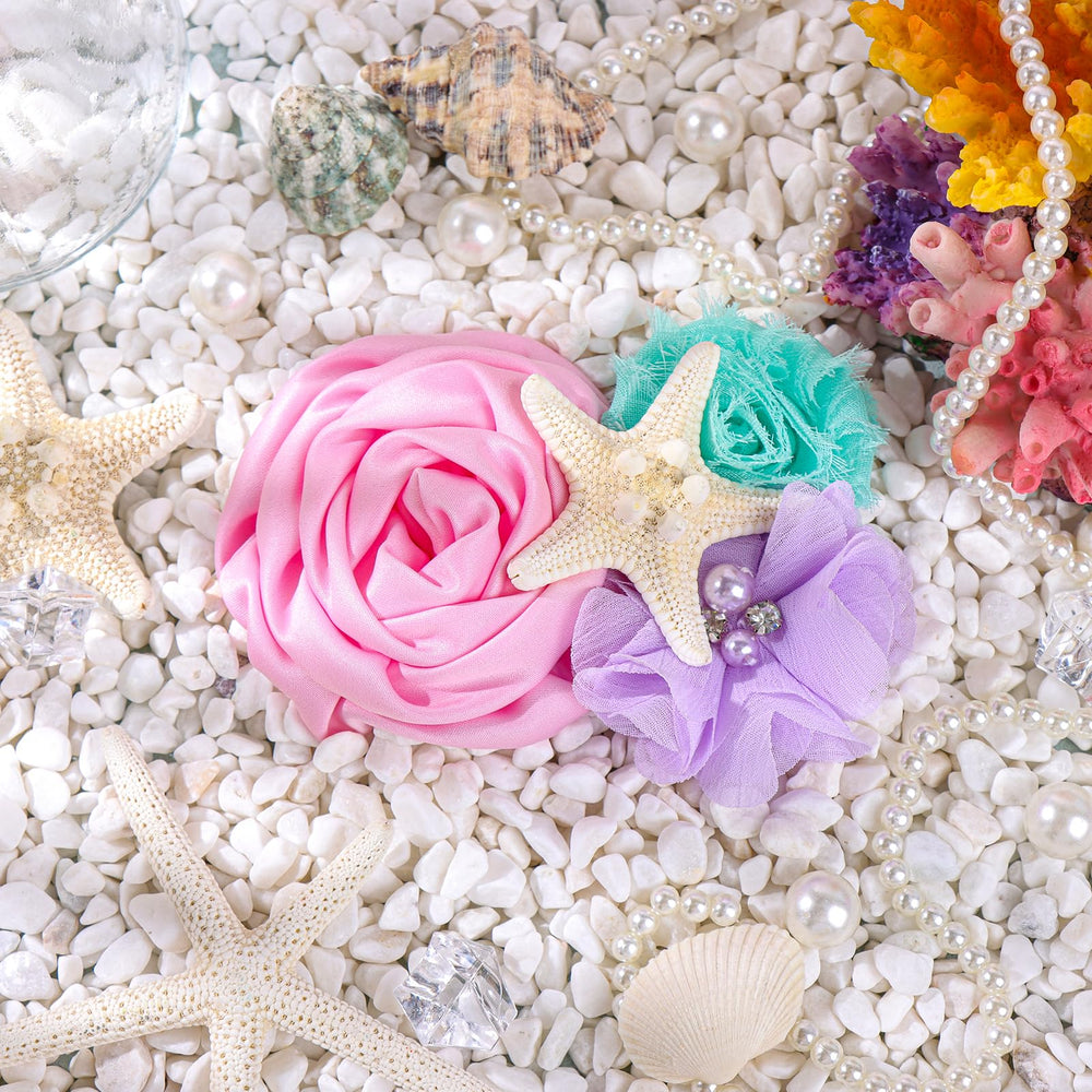 YanJie mermaid baby hair clip model wear showcasing kid-friendly styling.