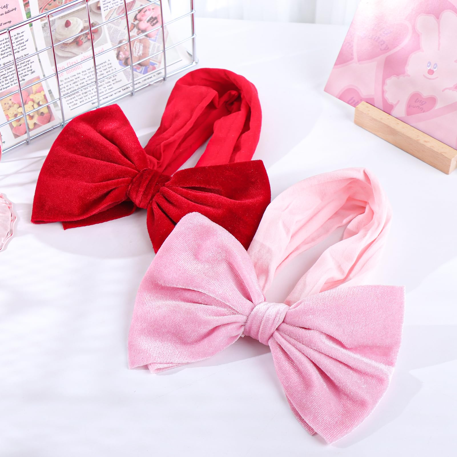 YanJie newborn headband without glue for safe daily wear.