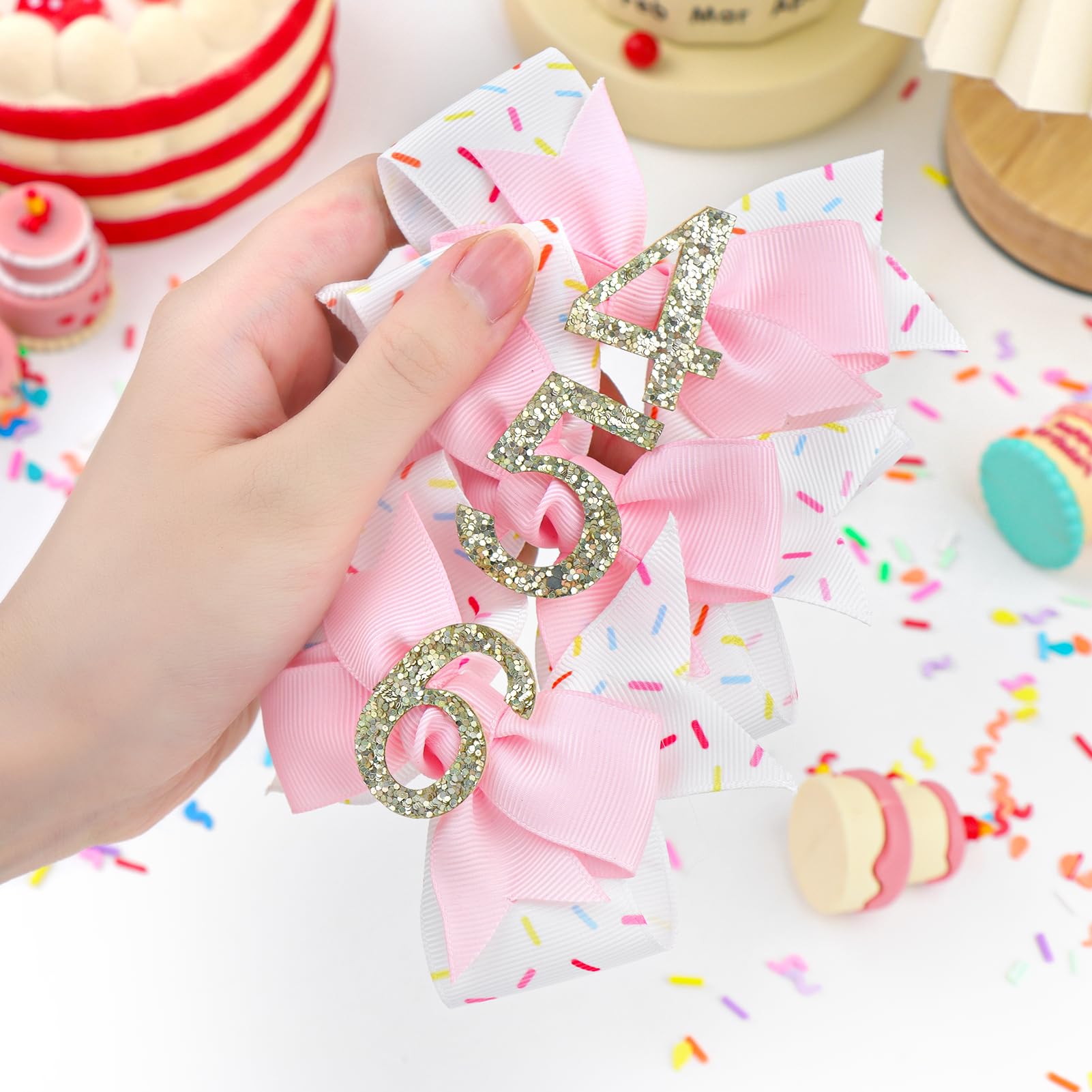 YanJie photo-ready baby hair clip suitable for shoots and occasions.