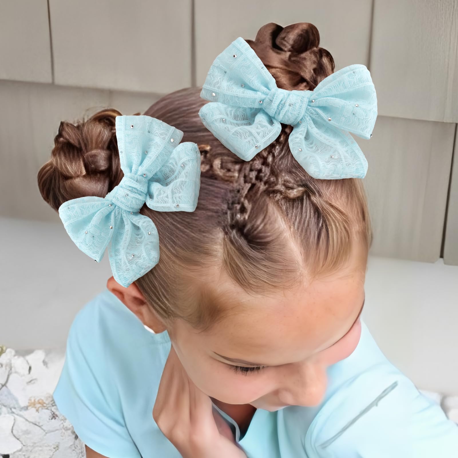 YanJie rhinestone bow clip ideal for baby girl styling and photos.