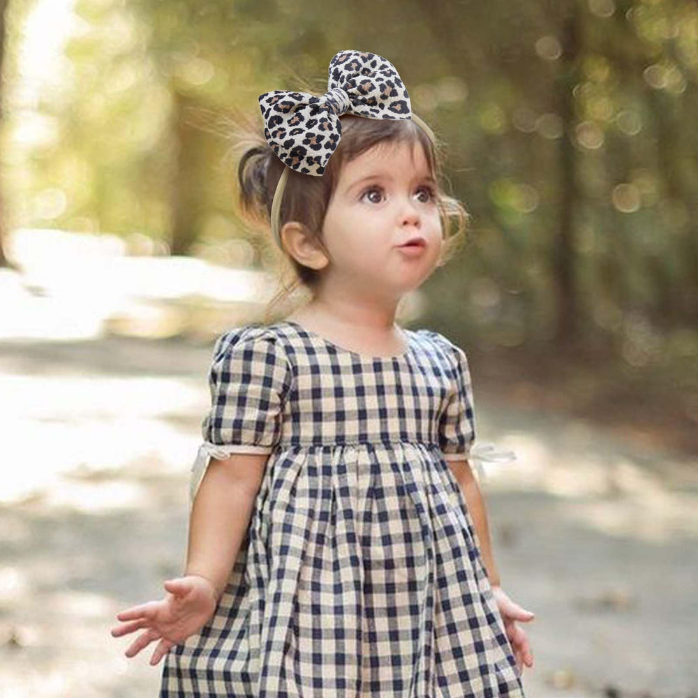 YanJie soft Nylon headband for babies shows gentle, flexible fit