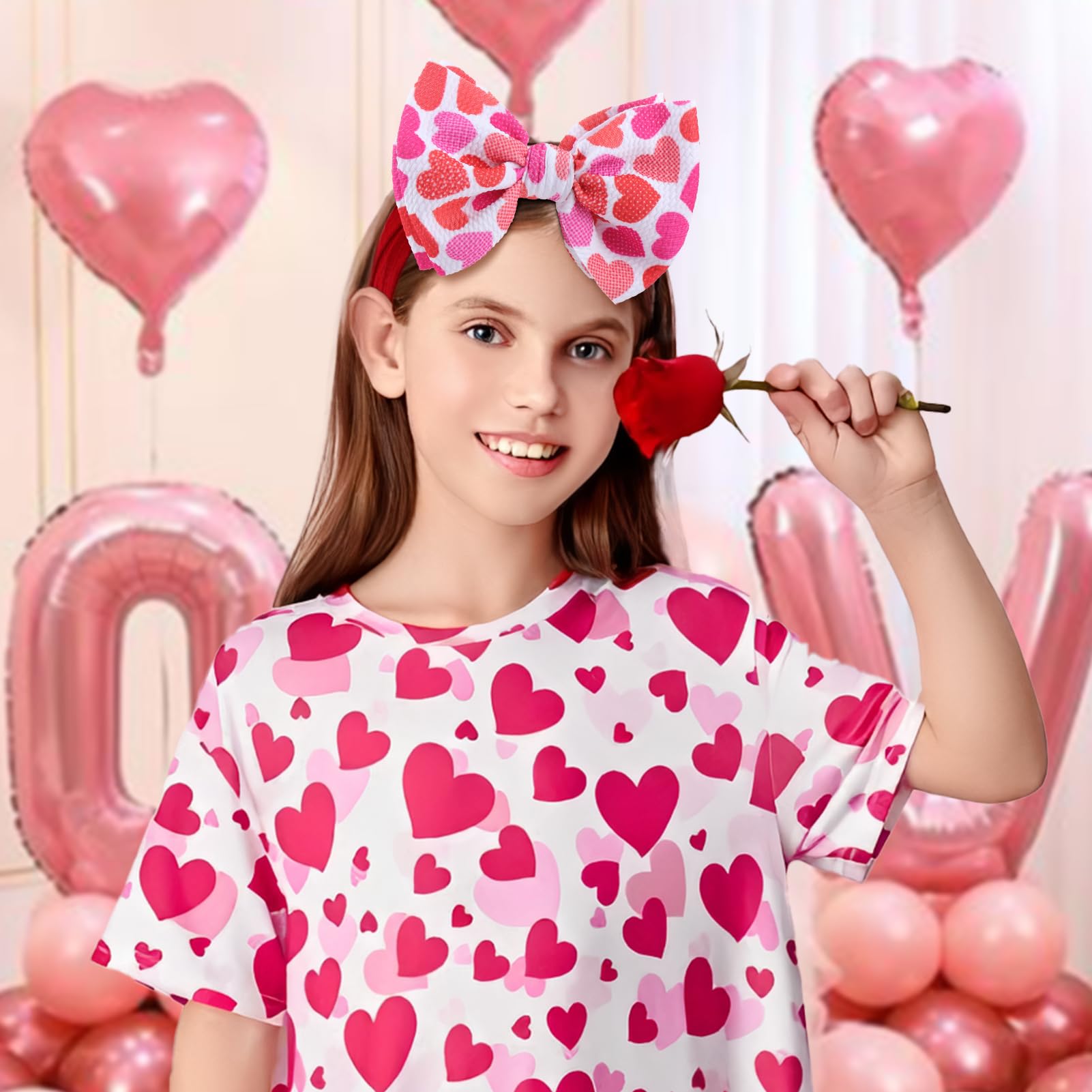 YanJie Valentines Bows red nylon heart headband worn by baby girls for Valentines outfit