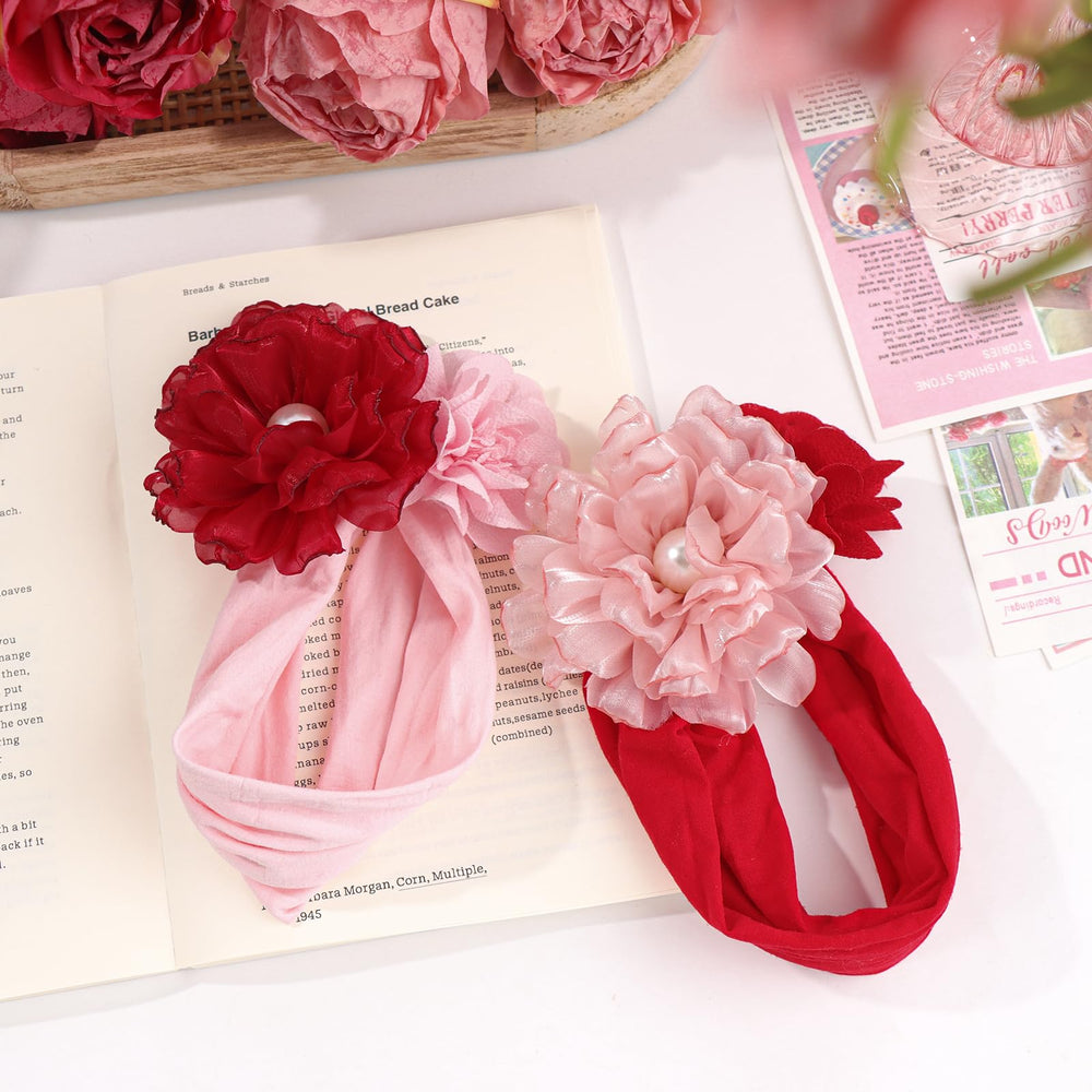 YanJie Valentines gift box presents a thoughtful newborn accessory
