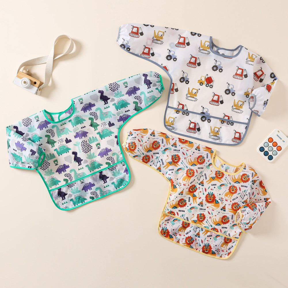 YeeLauf Sleeved Bib elastic cuffs seal wrists to prevent mess.