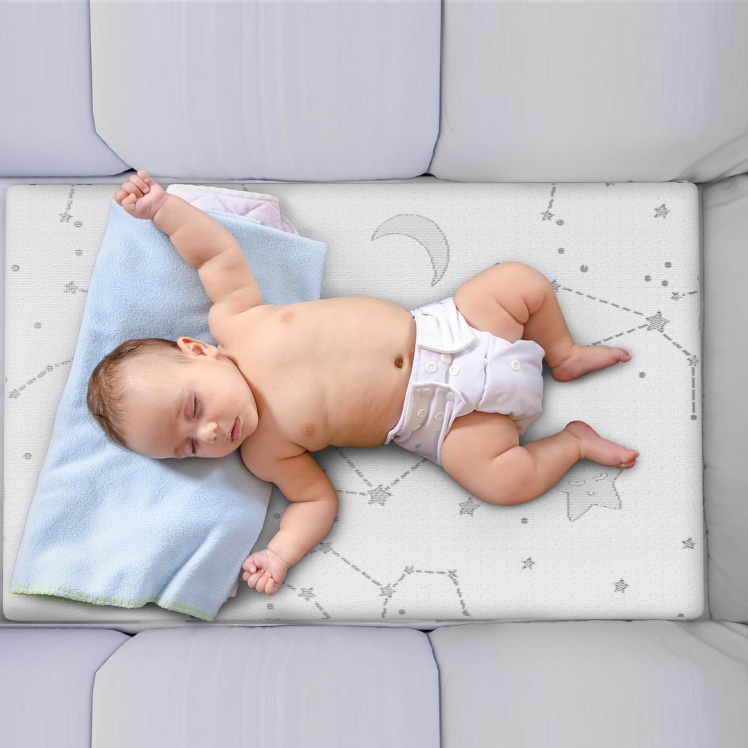 YENING breathable sleep surface promotes comfortable rest with good airflow.