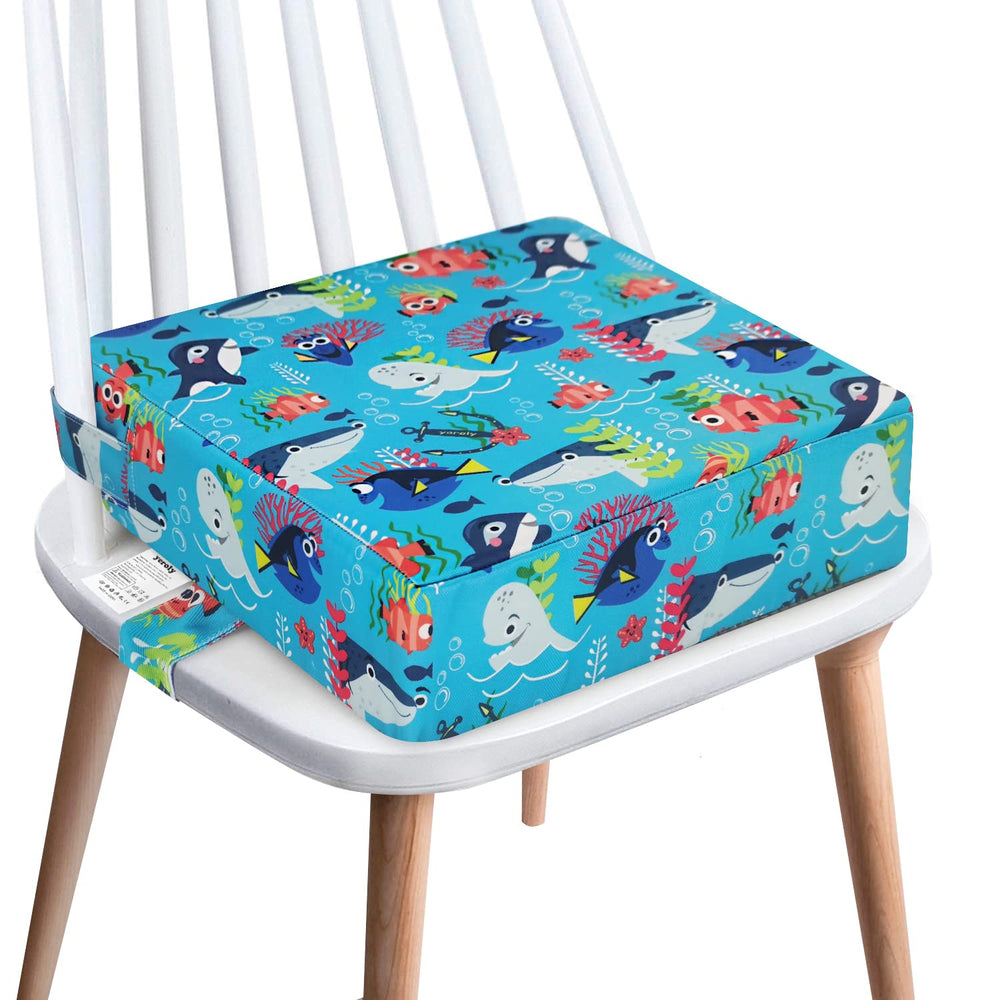 Yeroly toddler booster seat dining-table-use shows stable seating during meals