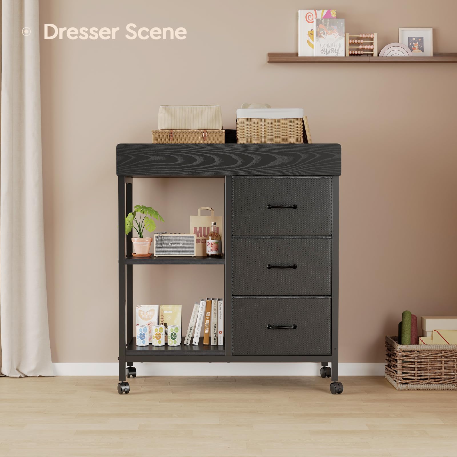 YeTom nursery furniture that grows with your baby’s needs.