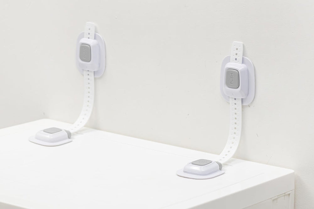 YEYA multi-purpose straps stabilize furniture across rooms for easy behind-furniture cleaning.