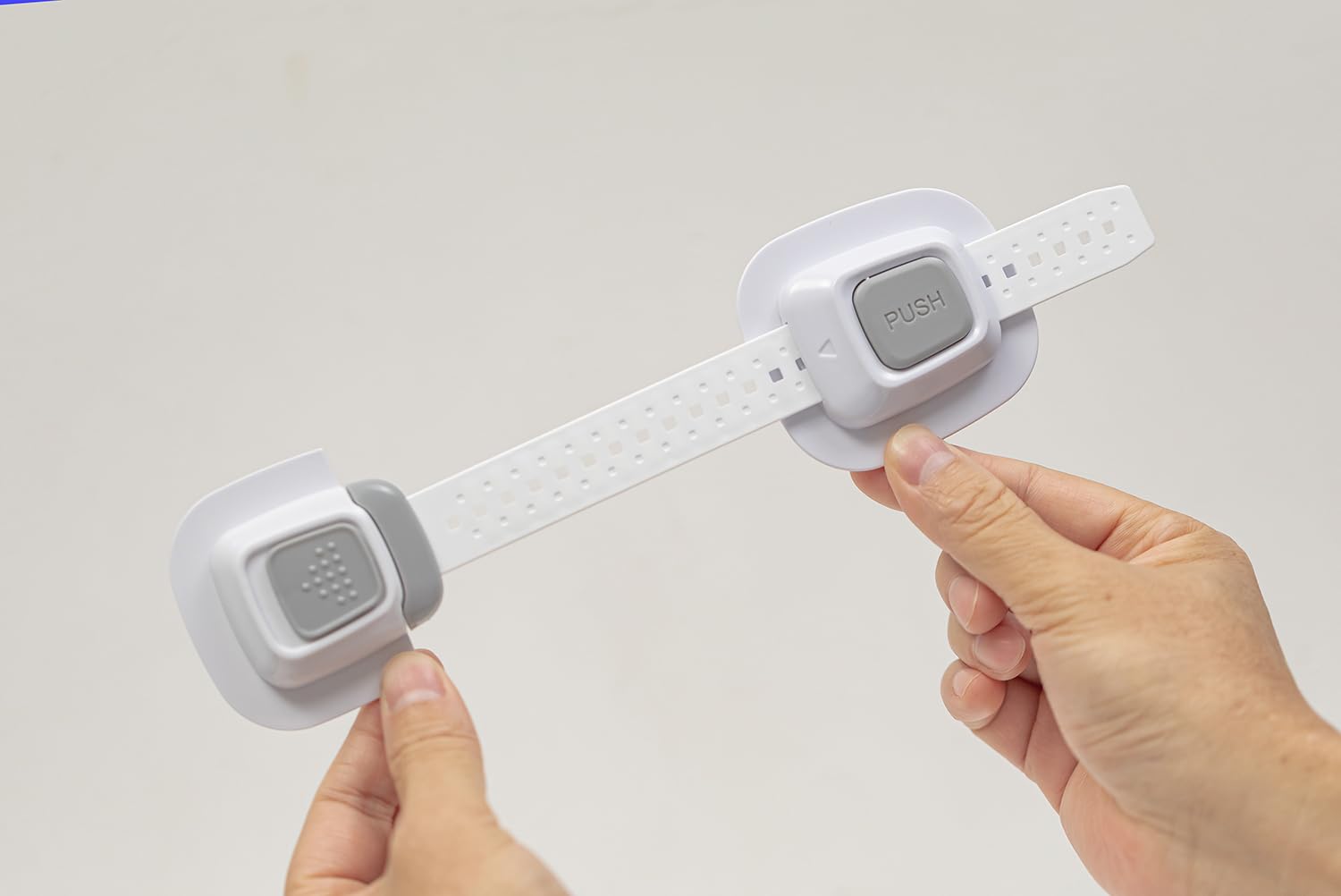 YEYA anti-tip kit protects toddlers and pets from furniture tipping during play.