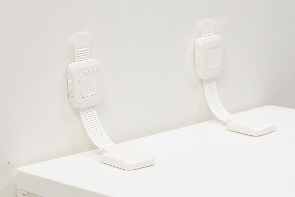 YEYA release-button easy-disengage facilitates safe cleaning behind furniture.