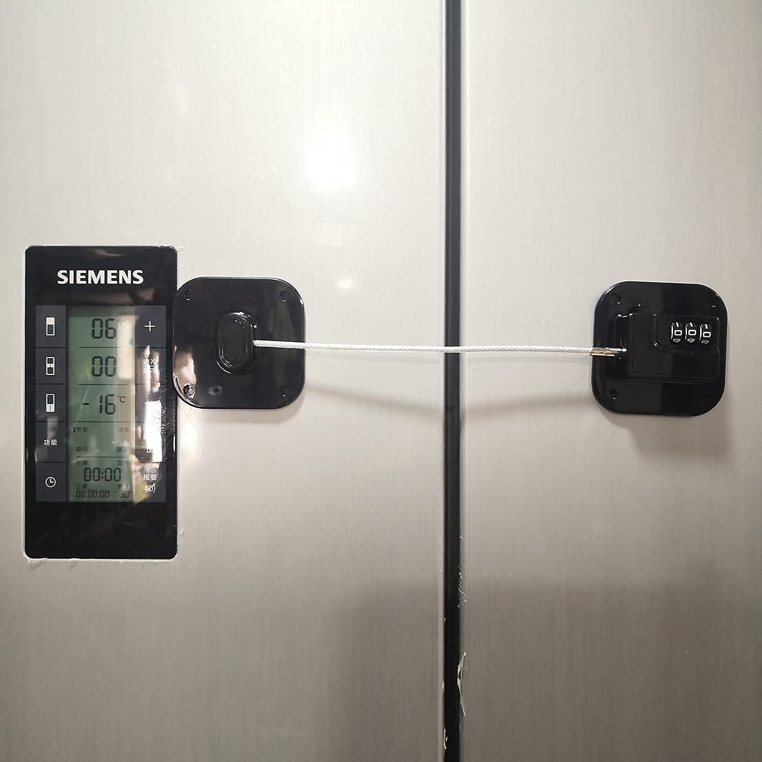 YEYA two-pack provides flexibility for multiple doors and surfaces