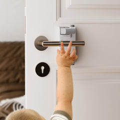 YEYA Upgrade door lock in place demonstrates easy one-handed operation for adults.