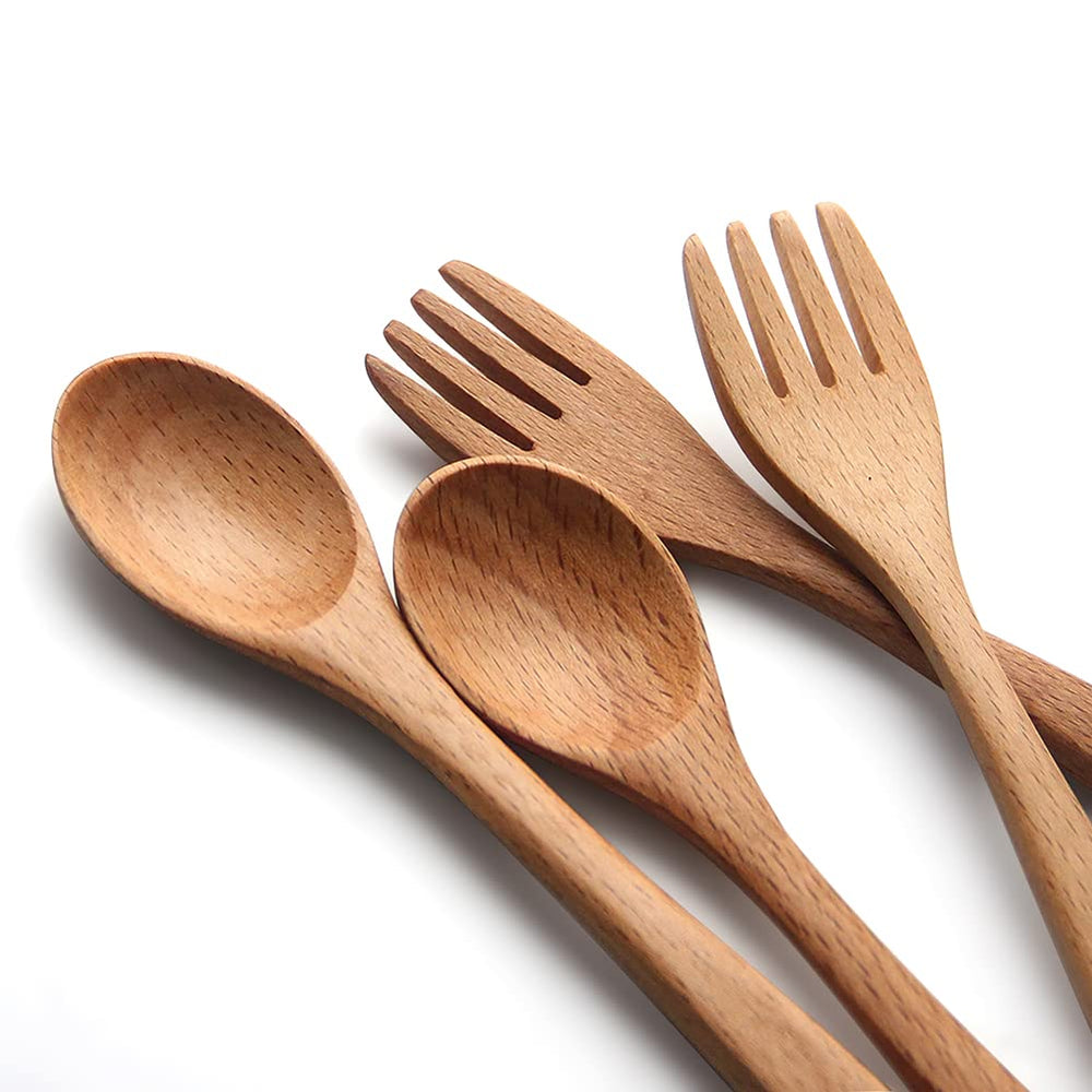 YFWOOD ultra-light flatware is easy to carry for on-the-go meals.