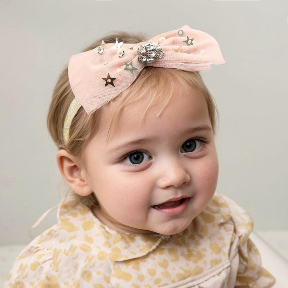 Yheahin newborn photoshoot prop—cute gauze bow-knot headband.