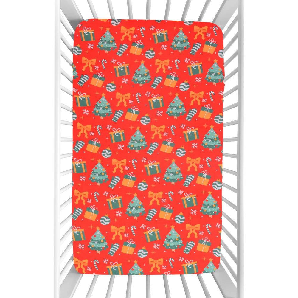 YHITBG Christmas crib sheet box packaging signals gift-ready nursery decor.