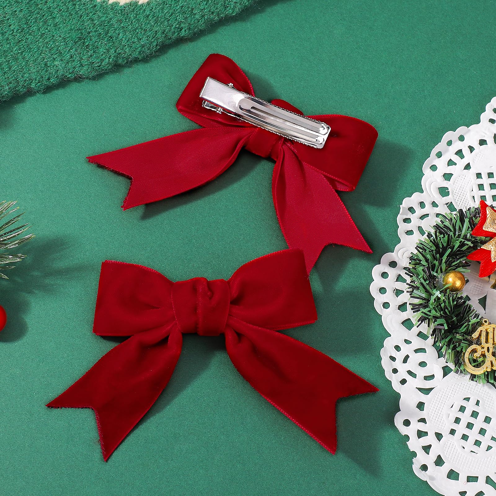 YHXX YLEN velvet bows two-pack, ideal for sharing or matching.