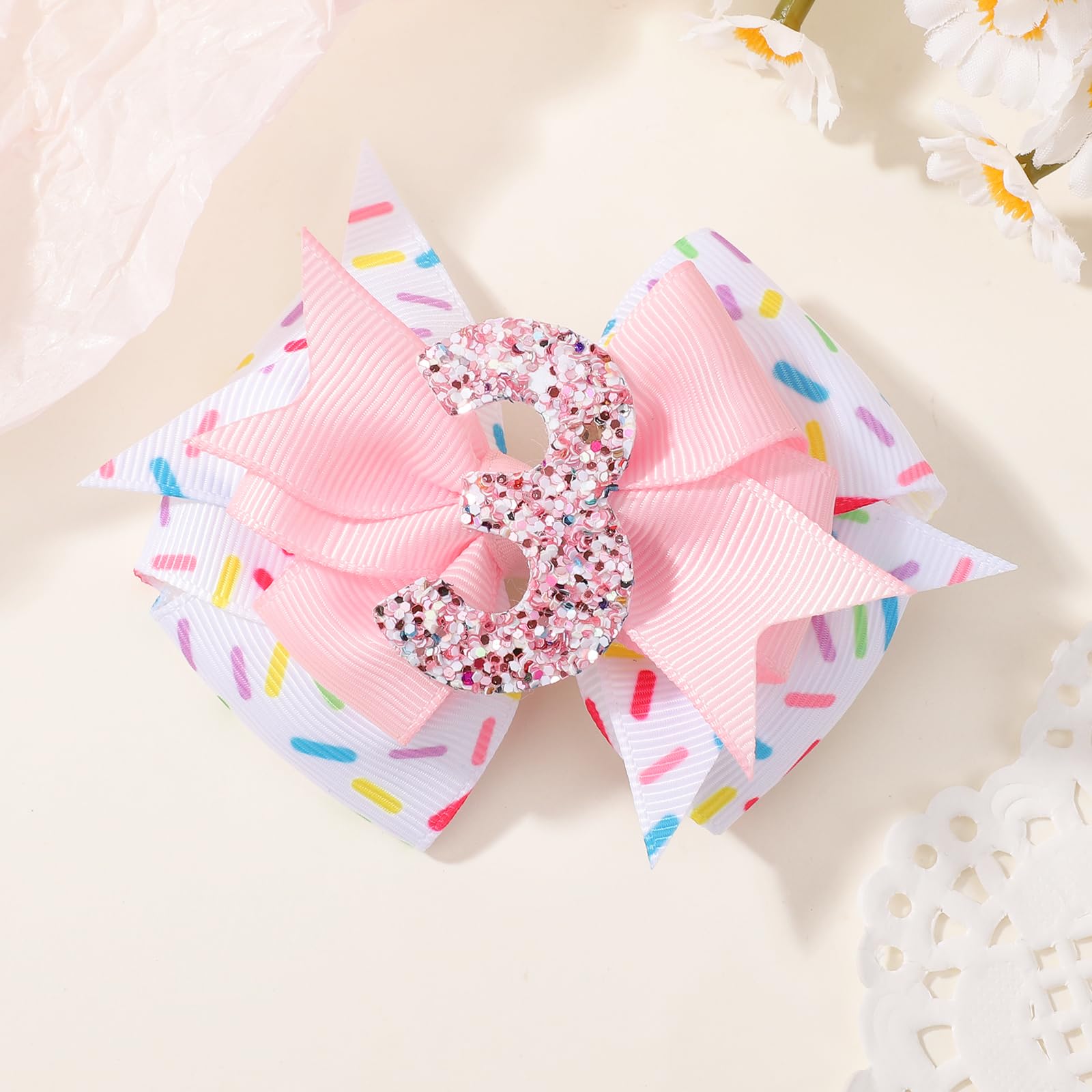 YHXX YLEN kid-friendly glitter bow ideal for special occasions.