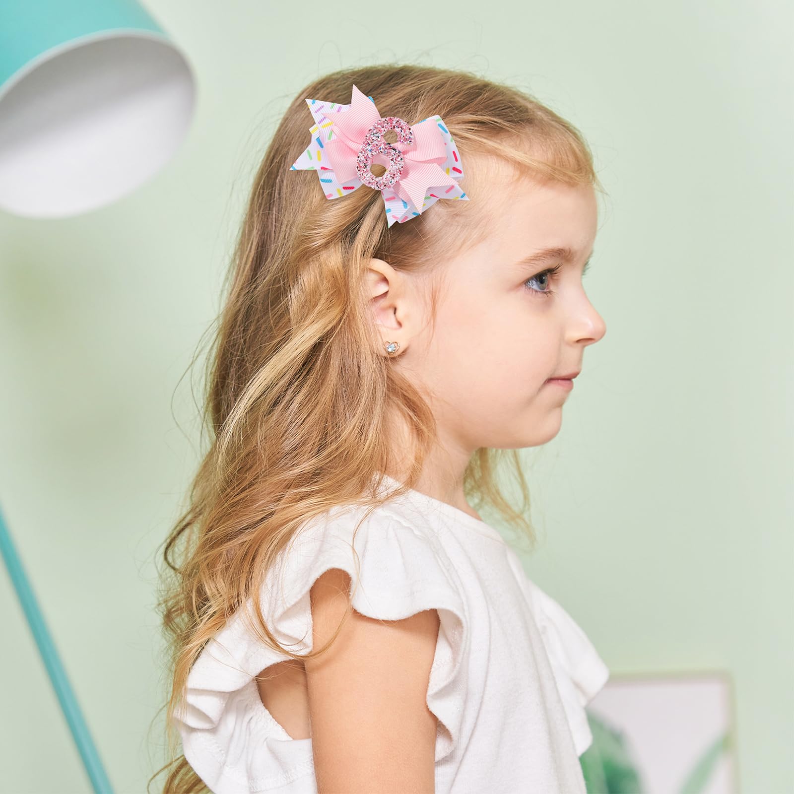 YHXX YLEN glitter-number-6 bow adds sparkling birthday flair
