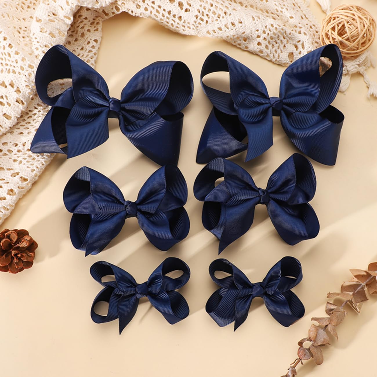 YHXX YLEN navy grosgrain bows suitable for parties and photos.