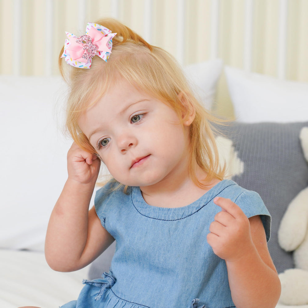 YHXX YLEN birthday party hair accessory adds sweetness to mini-me looks.
