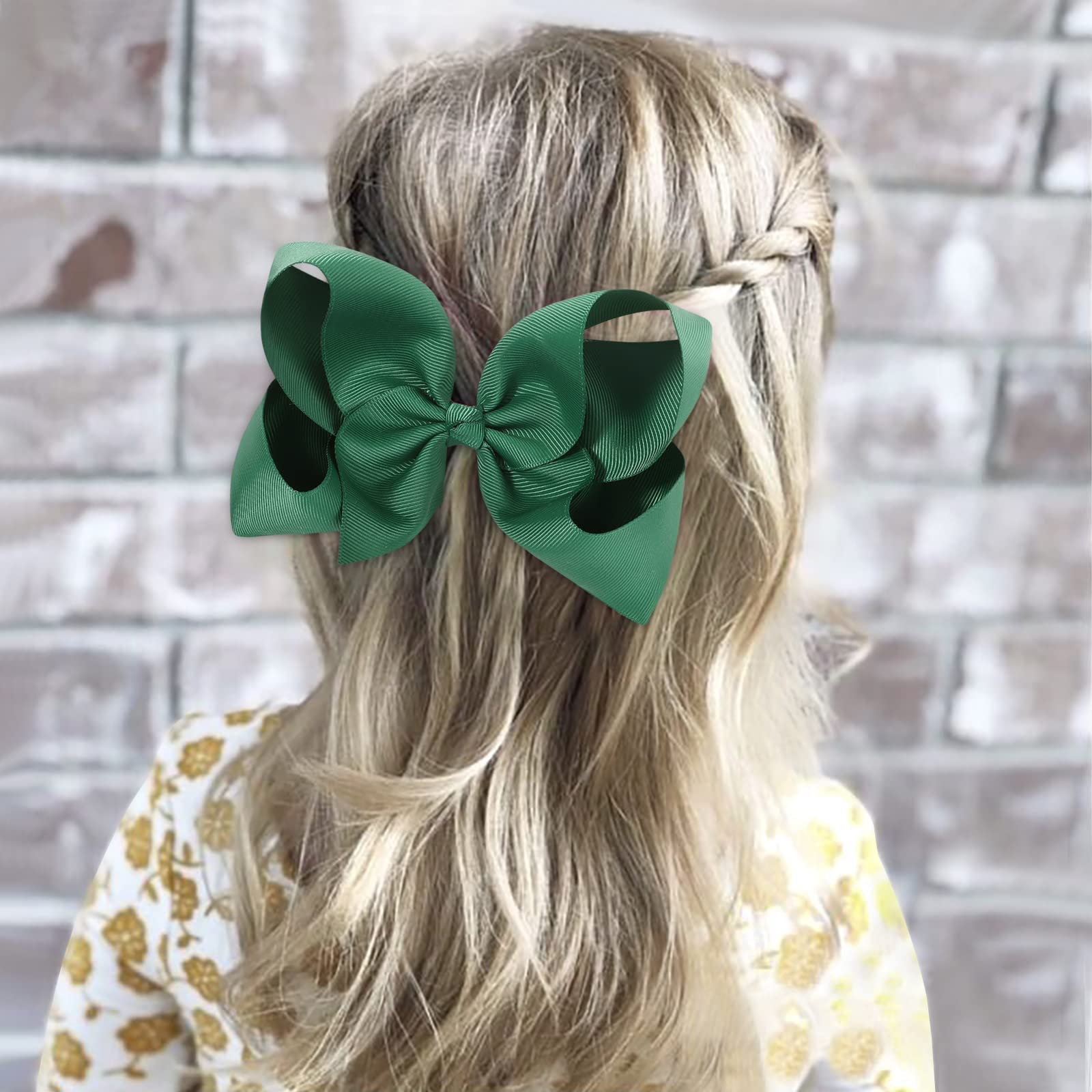 YHXX YLEN toddler wearing green bow on hair for cute everyday look