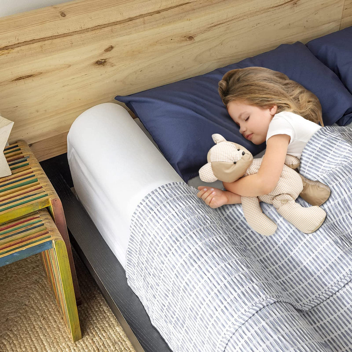 YIHATA bed rail foam bumper close-up showing soft cover for cozy safety
