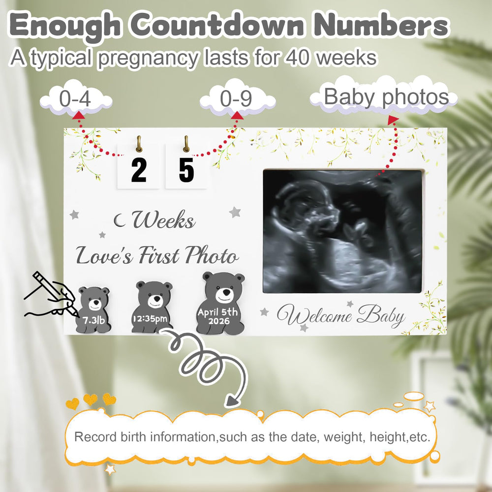 YinEpand frame features three bear-shaped milestone boards for birth details