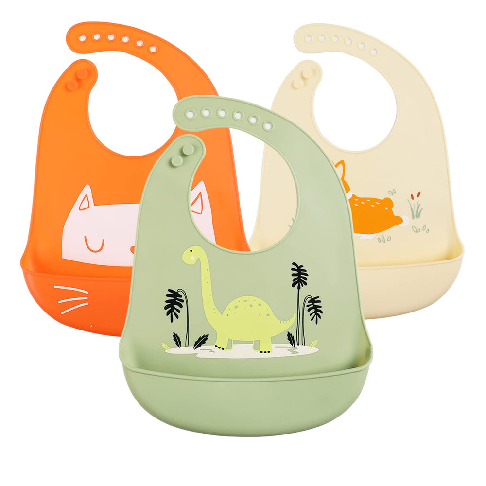 YINGJEE silicone feeding bibs color07 close-up showing flexible silicone for mealtime