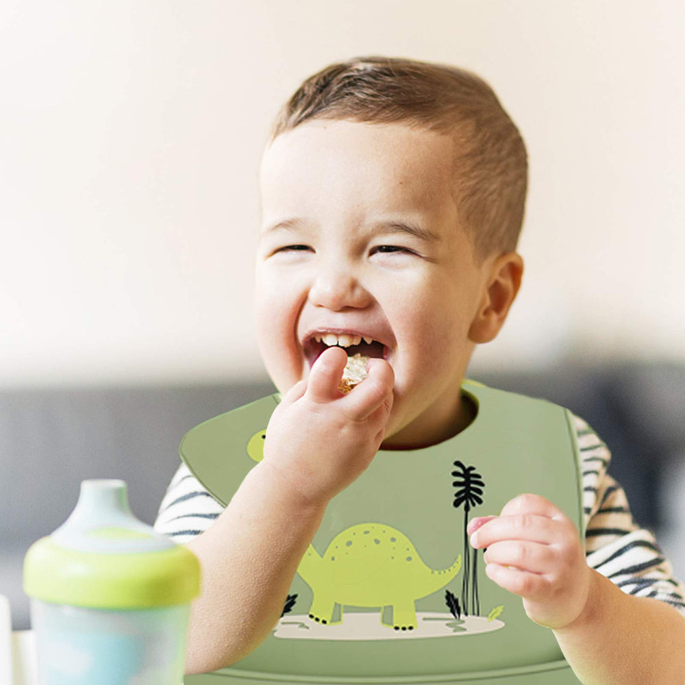 YINGJEE silicone feeding bibs durable design stands up to daily use