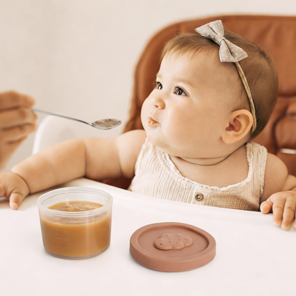 YIVEKO interior is easy to clean after meals.