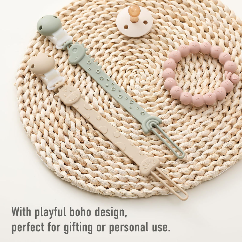 YIVEKO pacifier clip lightweight design keeps baby comfortable on every adventure
