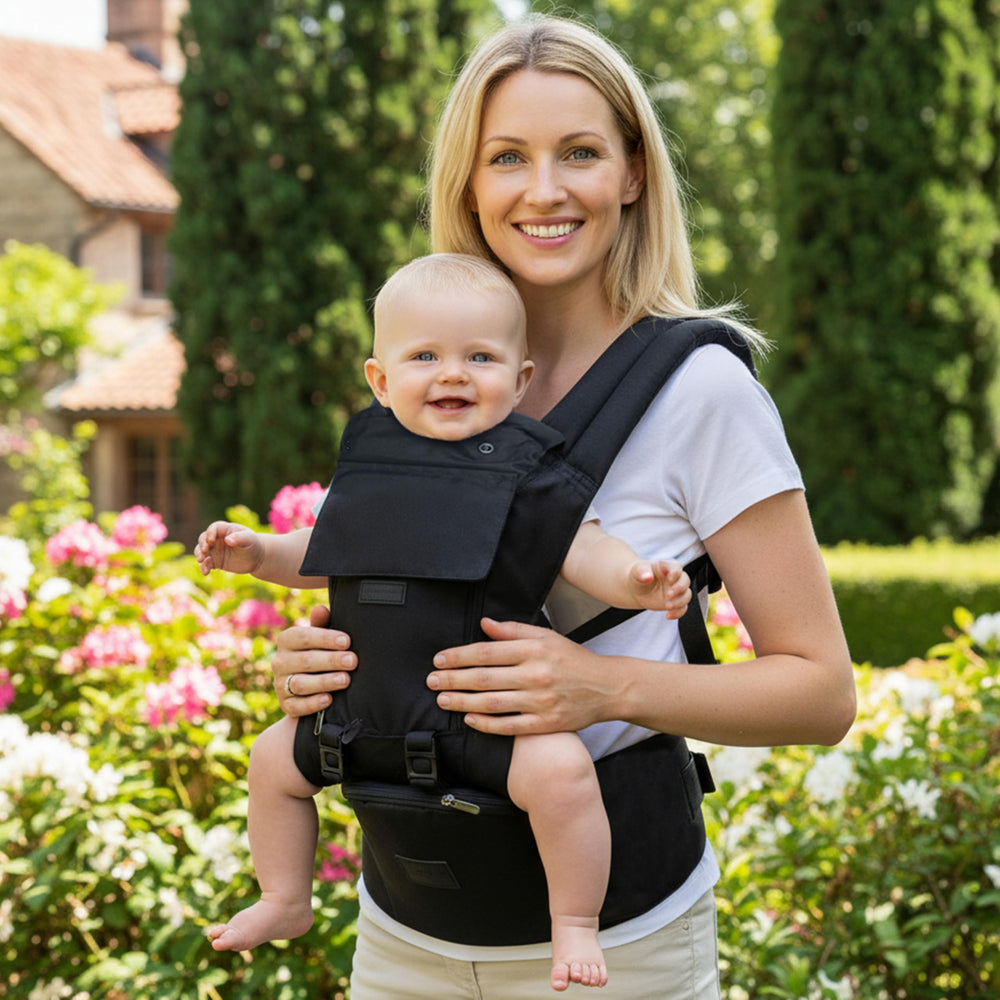 YIYUNBEBE reinforced-buckles provide secure daily use during activities.