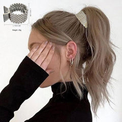 YLOIJO crystal-embellished clip set showcasing dual colors for versatile styling
