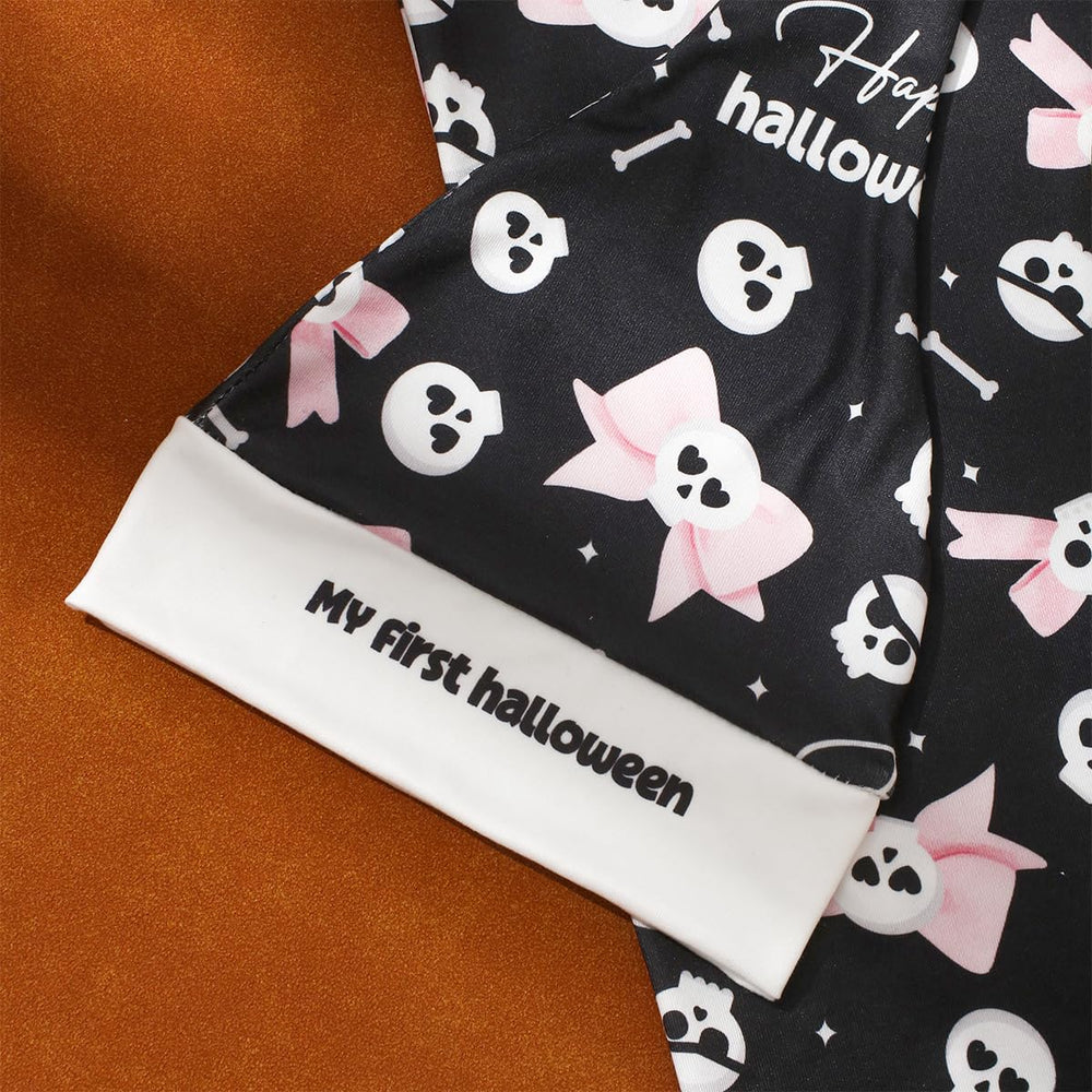 Ylsteed Halloween nursing cover option shows discreet feeding with the swaddle.