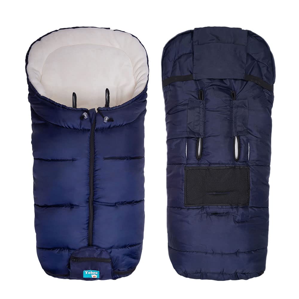 Yobee Universal Stroller Footmuff makes easy in-out during winter strolls