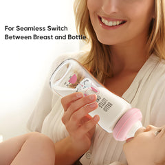 YOHKOH bottle nipple close-up shows soft silicone tip supports natural feeding.