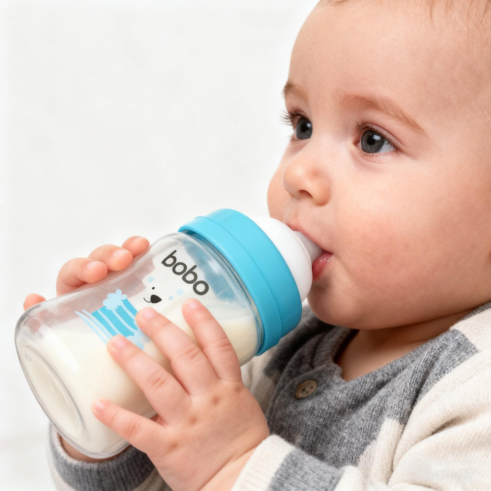 YOHKOH BPA-free glass baby bottle; transparent design supports healthy feeding choices.