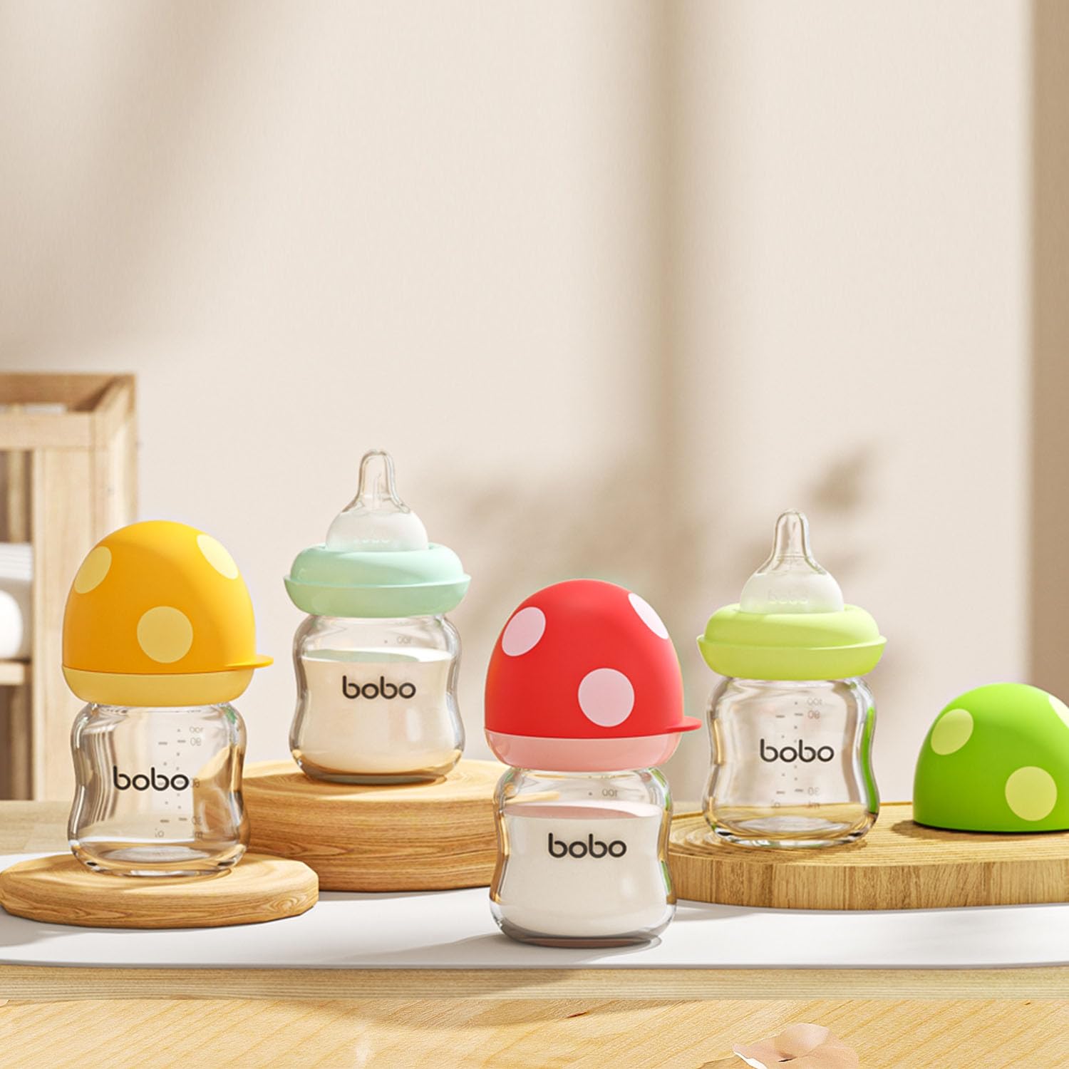 YOHKOH multicolour pattern bottle pack offers bright design and engagement.
