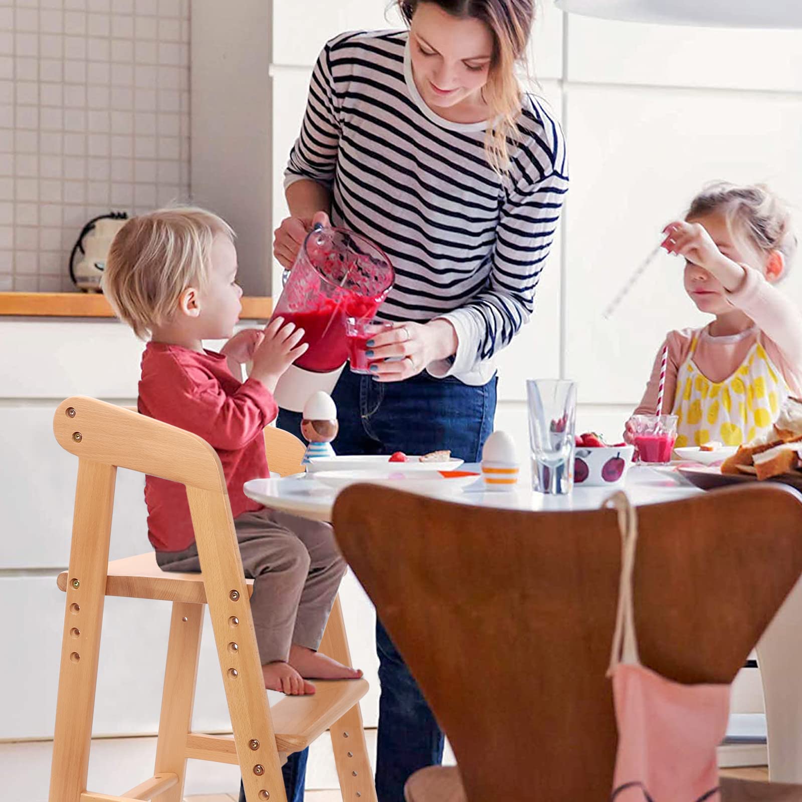 YOLEO wooden high chair easy to assemble and wipe-clean.
