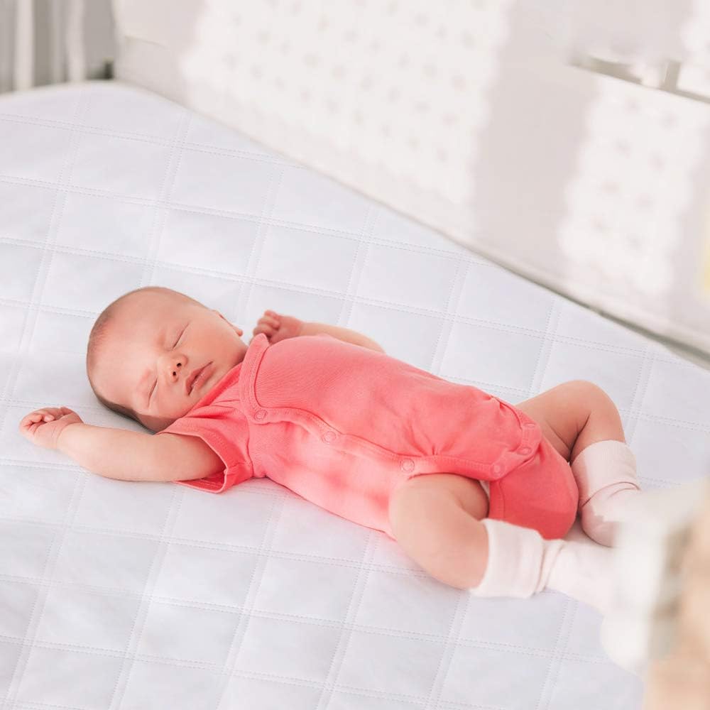 Yoofoss baby sleep accessory promotes tidy bedtime with easy-care protection.