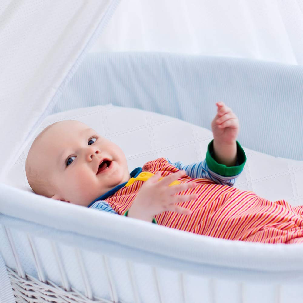 Yoofoss bassinet pad cover deep pockets keep mattress secure.