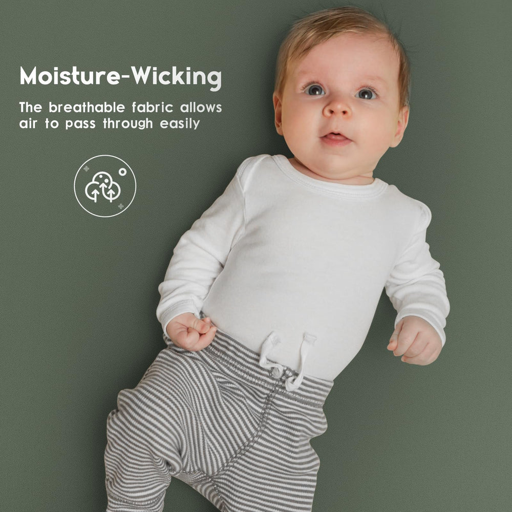Yoofoss easy-care crib sheet resists shrinking and fading after washes.