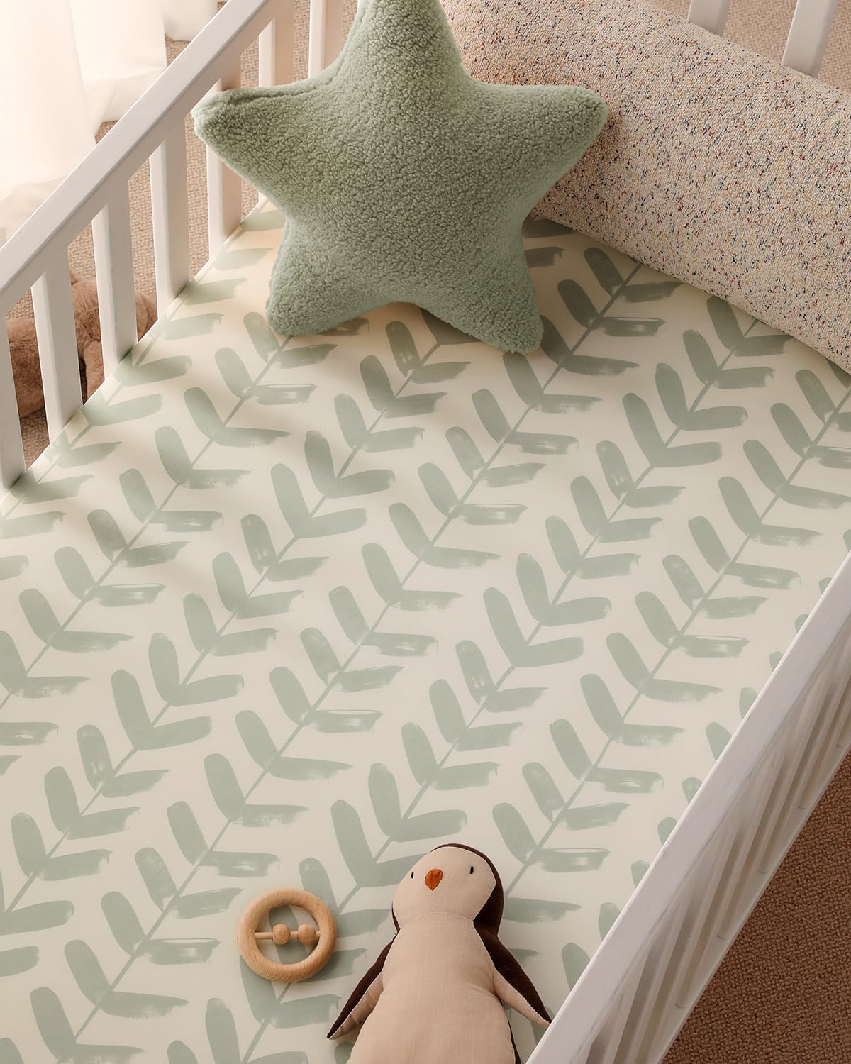 Yoofoss forest bear crib sheet adds nursery decor appeal