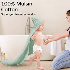 Yoofoss hooded baby towel green hood — soft absorbent wrap for quick drying.