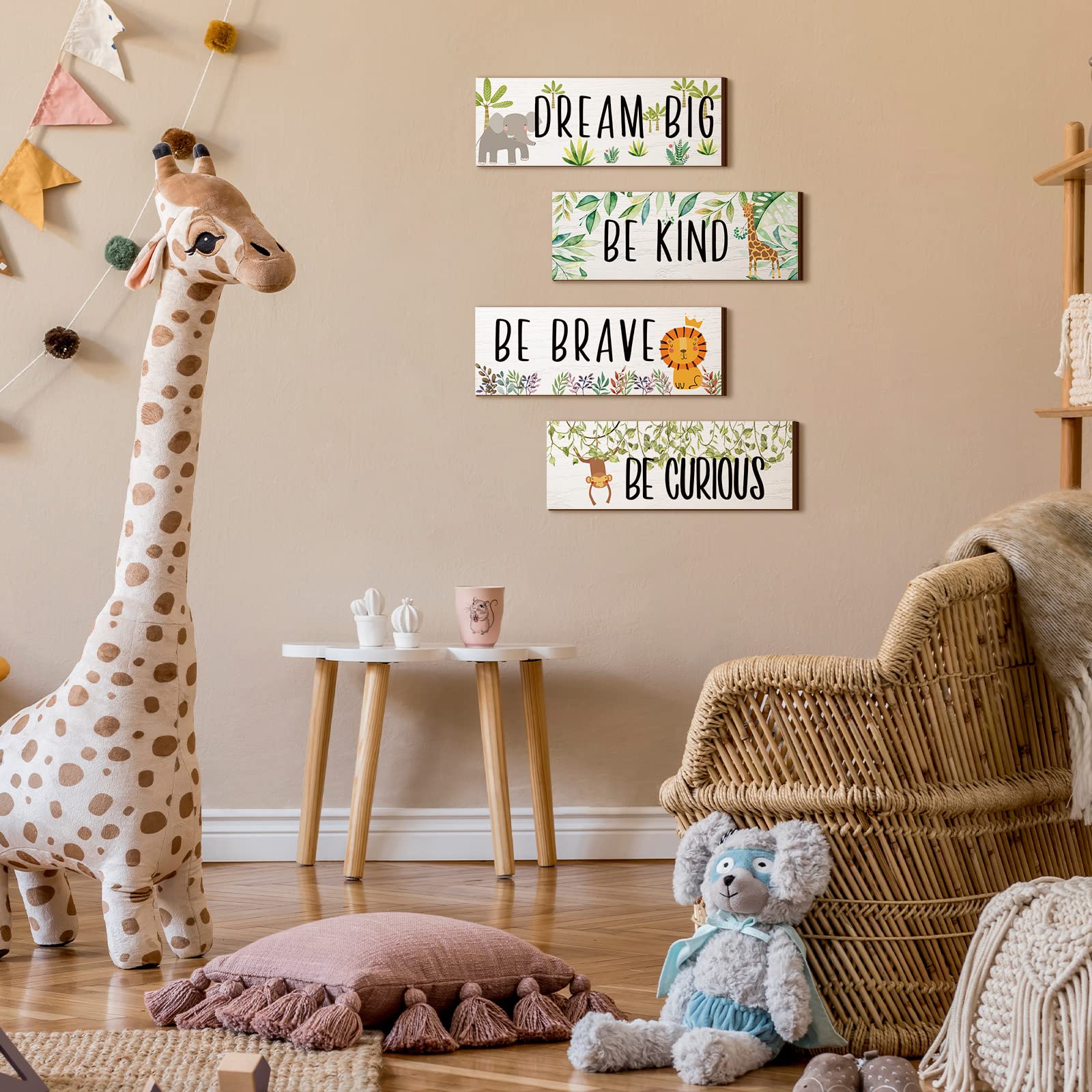 Yookeer easy-hang wall decor with metal hooks for quick, tool-free setup.