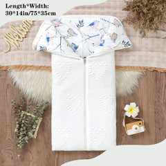 Yoolhamy Baby Swaddle cotton liner inside adds extra warmth and gentle skin comfort.
