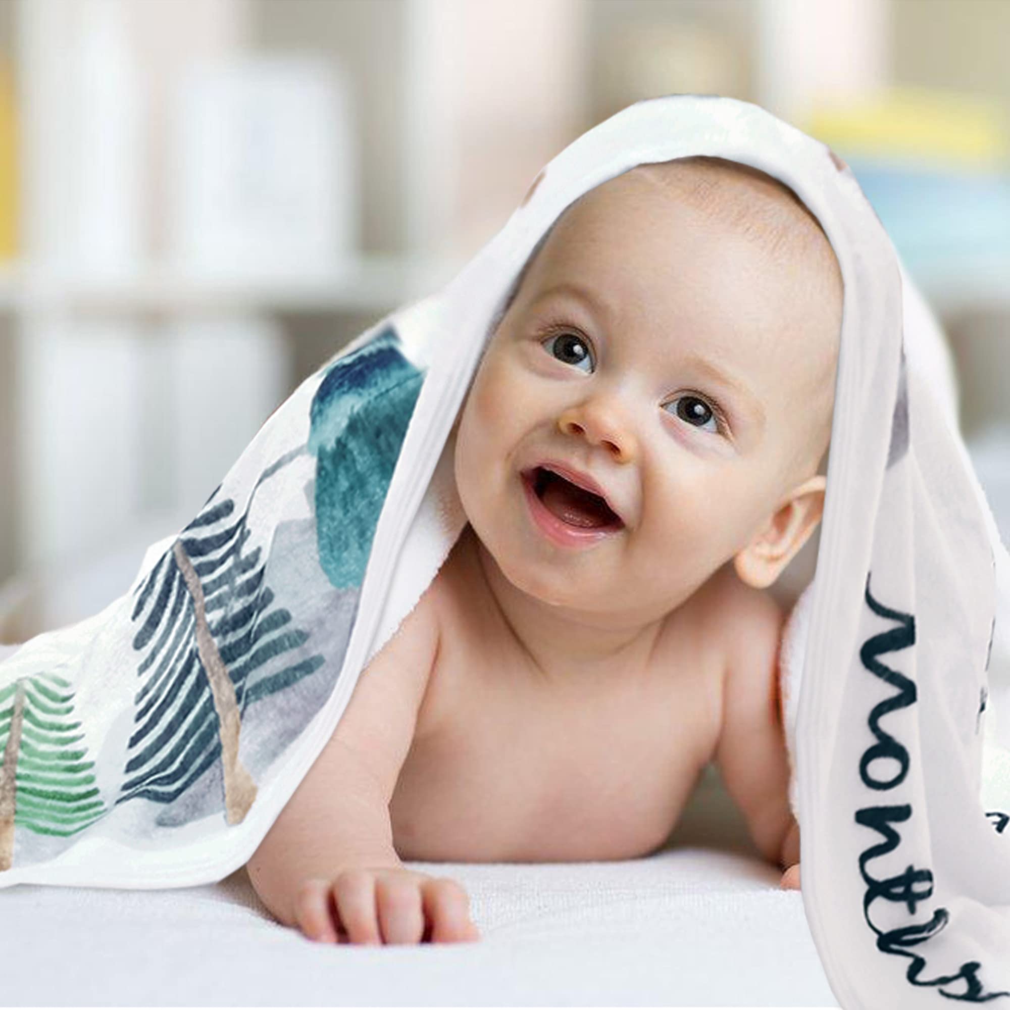 Yoothy stroller use blanket doubles as swaddle and travel blanket