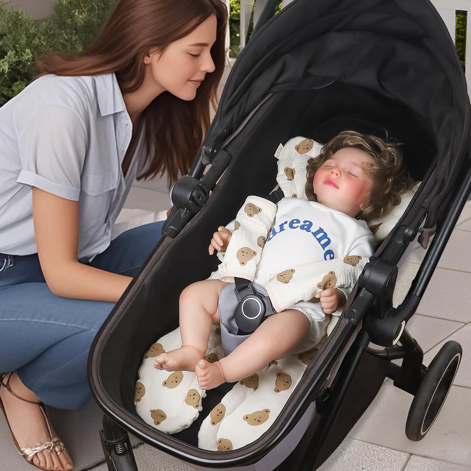 YOQIE fold-flat design fits diaper bags and gift boxes