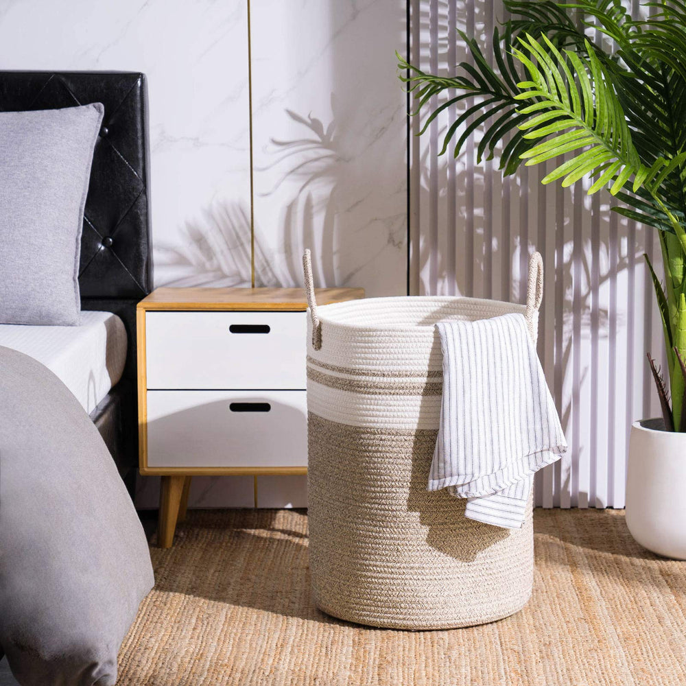 YOUDENOVA lightweight, foldable design for easy storage when not in use